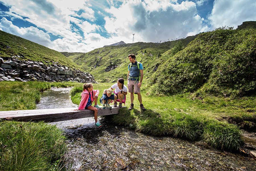 Hiking holiday with the family in Pinzgau
